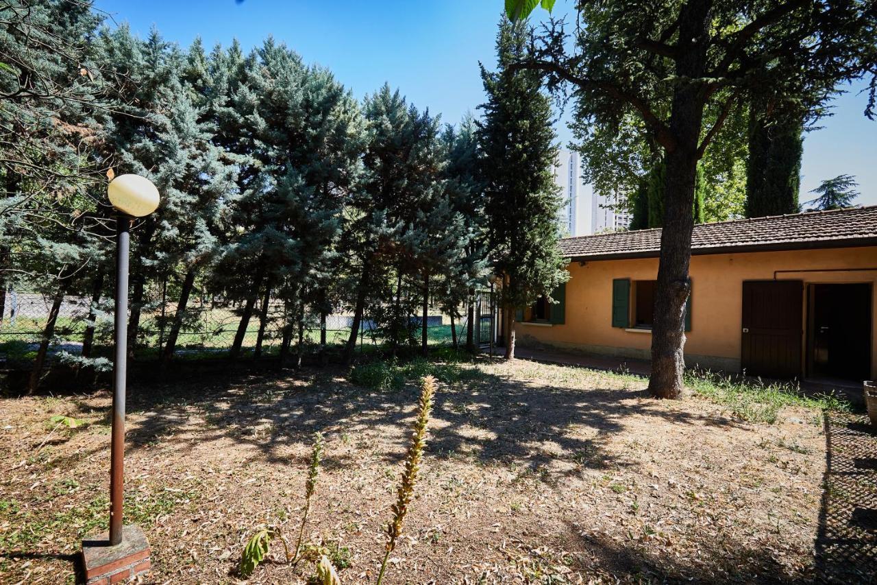 Carlotta Fiera Suite Bologna Eksteriør billede